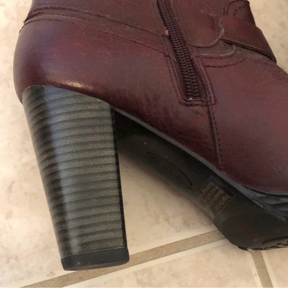 Clarks Artisan Lida Sayer Leather High Heel Mid Shaft Boots - Picture 7 of 10